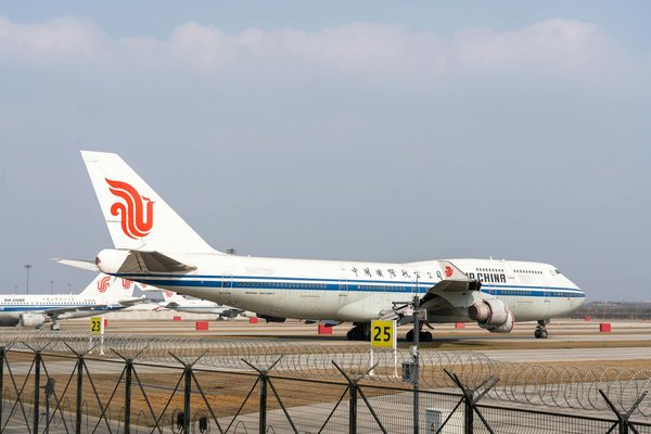 Explore Iconic British Literary Homes: Top UK Cruises with Immersive Tours